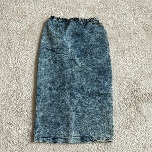 Highwaisted Demin Midi Skirt